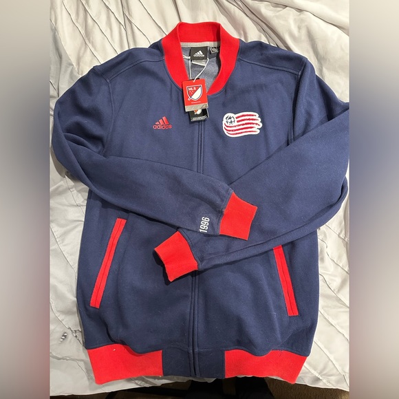 New England Revolution Season Member Jacket - Picture 1 of 3